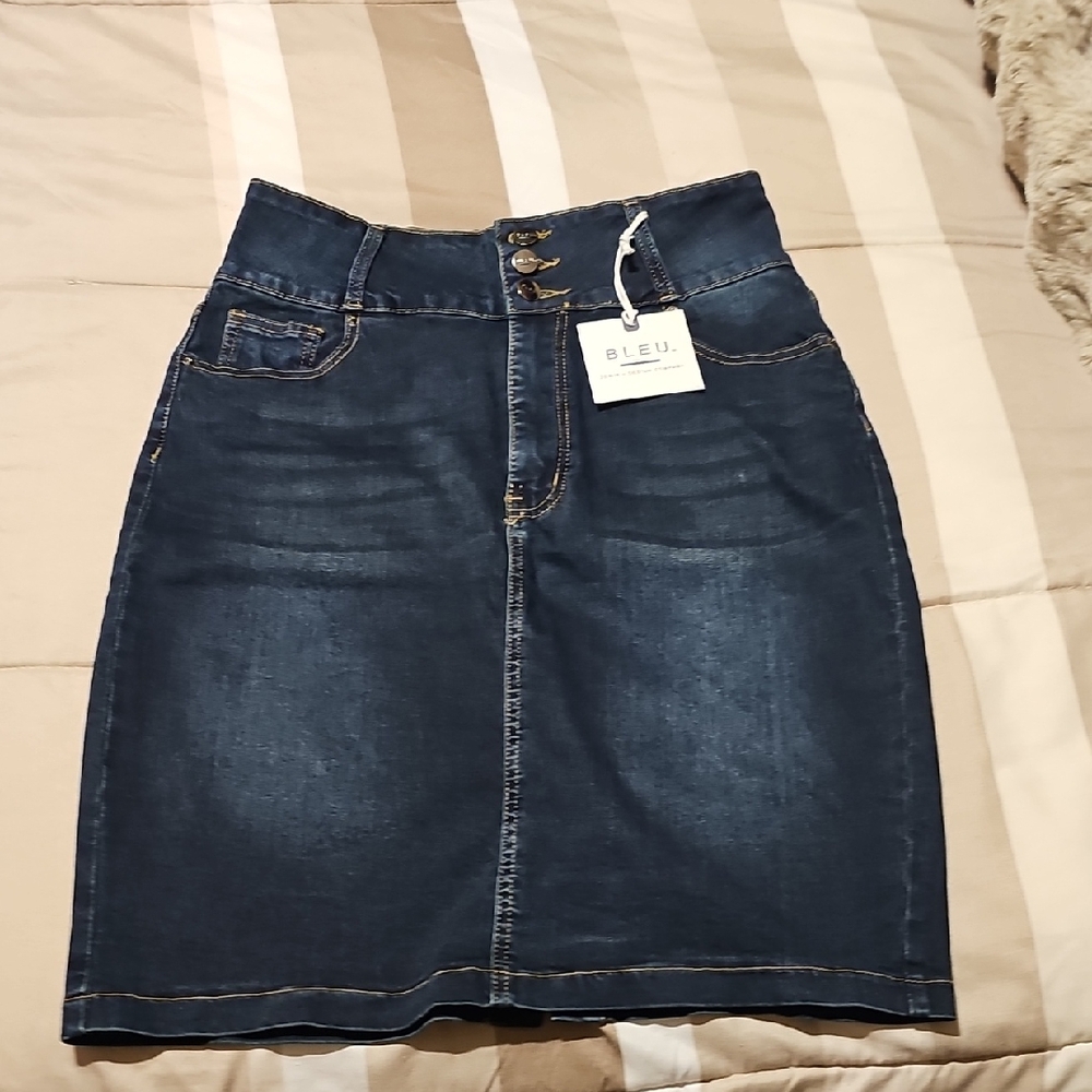 BLEU Dark Blue High-Waisted Denim Skirt